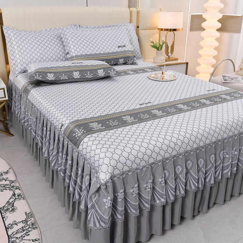 

Комплект кружевной юбки для кровати из ледяного шелка и прохладного коврика - Дышащий дизайн из ротанга 1.5*2.0m with Bedskirt + 2 Pillowcases