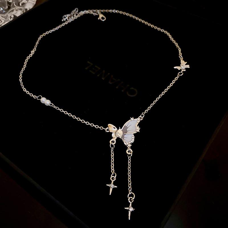 GemChic Women's New Exquisite Butterfly Crystal Zircon Necklace Fashion Sweet Clavicle Chain Birthday Christmas Jewelry Gift