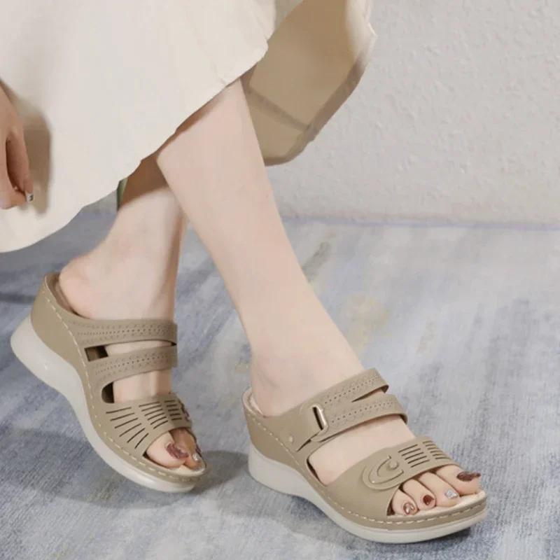 New Women's Thick Soled Slippers, Fashionable Retro Casual Beach Shoes, Women's Orthopedic Sandals, Open Toed Sandals