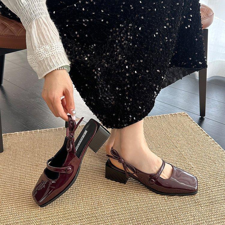 

French medium heel patent leather bag head sandals women s shoes spring and summer 2025 new versatile commuter empty single shoes women 42 бордовый