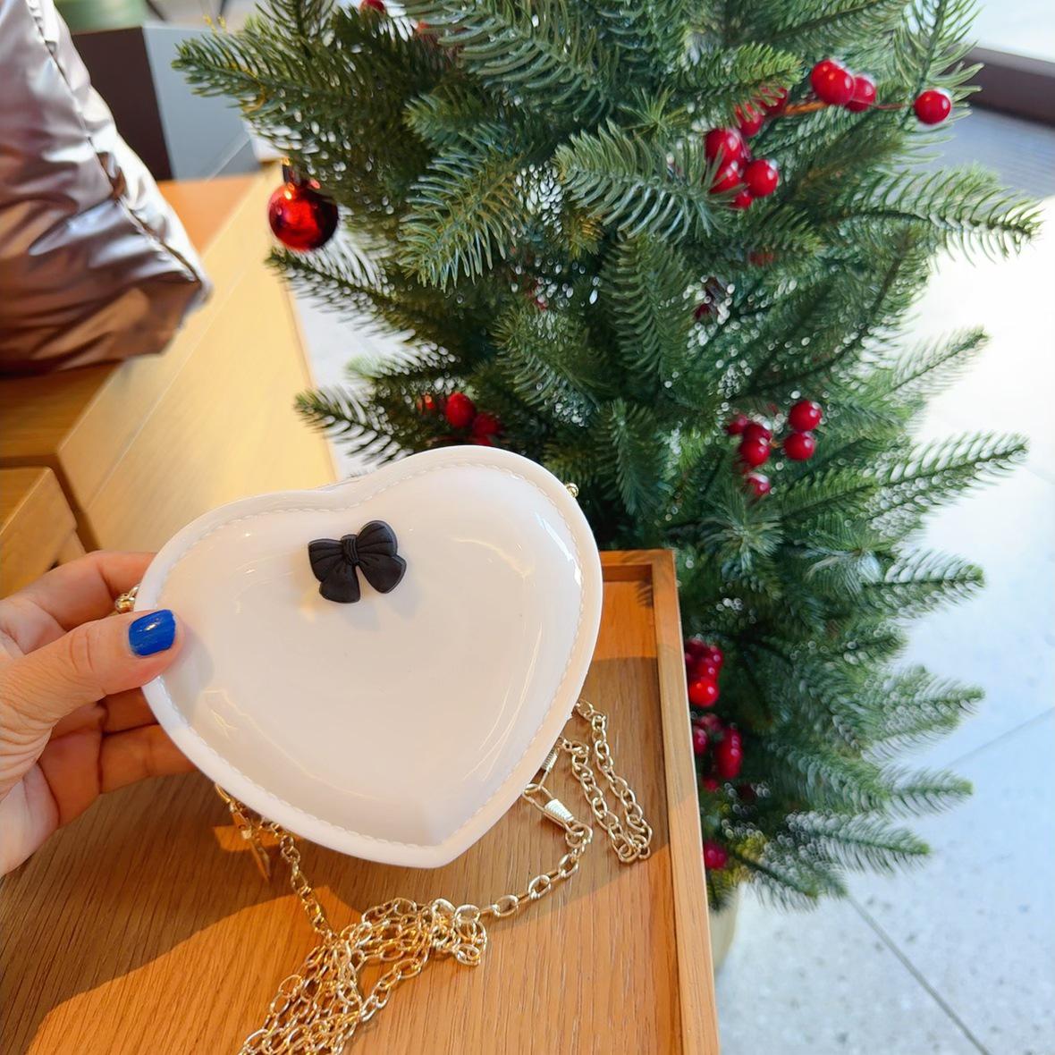 

Мини-кошелек для монет в форме сердца из желе на 2025 год - Милая, модная сумочка для помады в форме персикового сердца белый