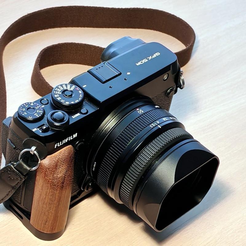 Metal Square Lens Hood with Metal Cap for Fujifilm GF 50mm F/3.5 R LM WR Lens --GFX50R Camera Accessories