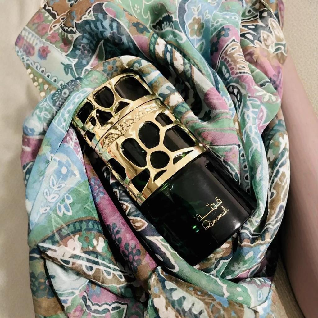 Lattafa Qimmah Perfume for Women, Long Lasting Fragrance, Dubai Arabian Import, Middle East Best Seller, New Floral Scent, 50ml