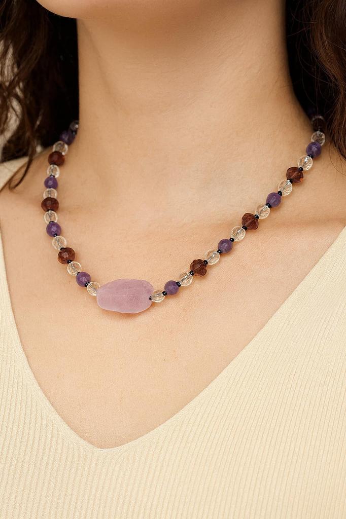 [Malline] Natural Stone Pendant Short Necklace Lavender Amethyst Crystal Healing Light Purple Made in Japan Handmade