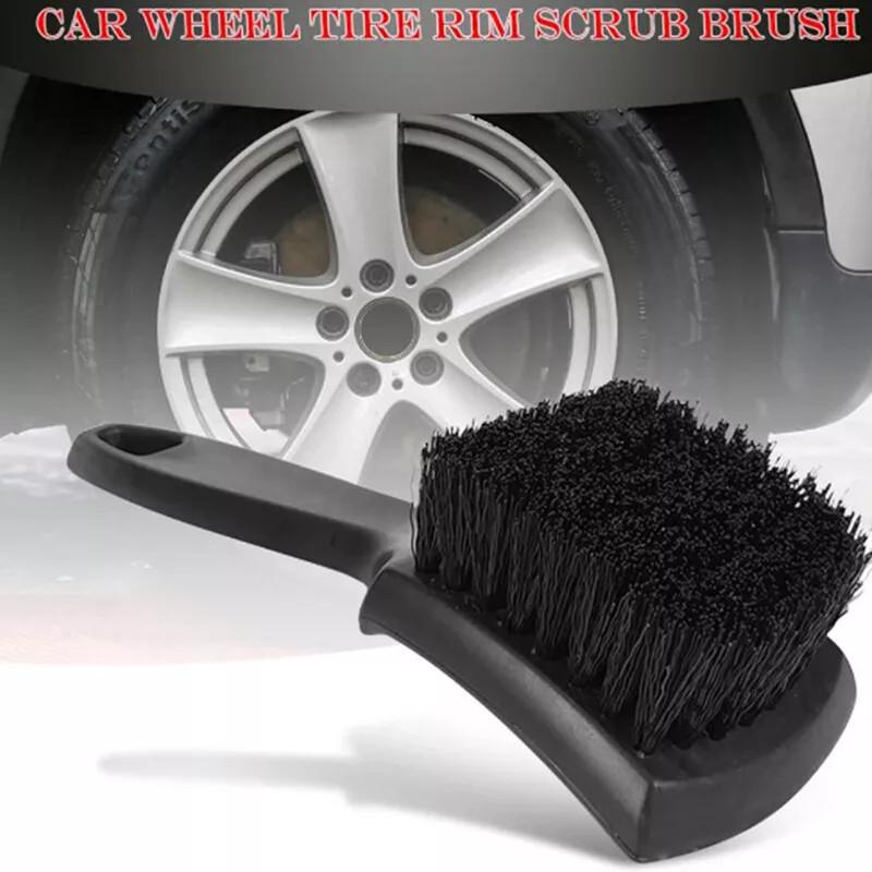 Multi-functional Car Wash Brush With Durable Bristles For Mat And Fabric Cleaning