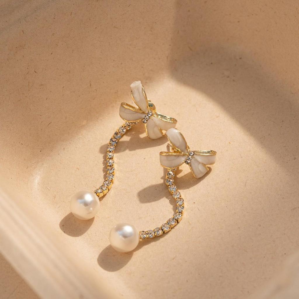 Retro Pearl Tassel Bow Stud Drop Earrings - Sweet, Versatile, Fashionable Accessories