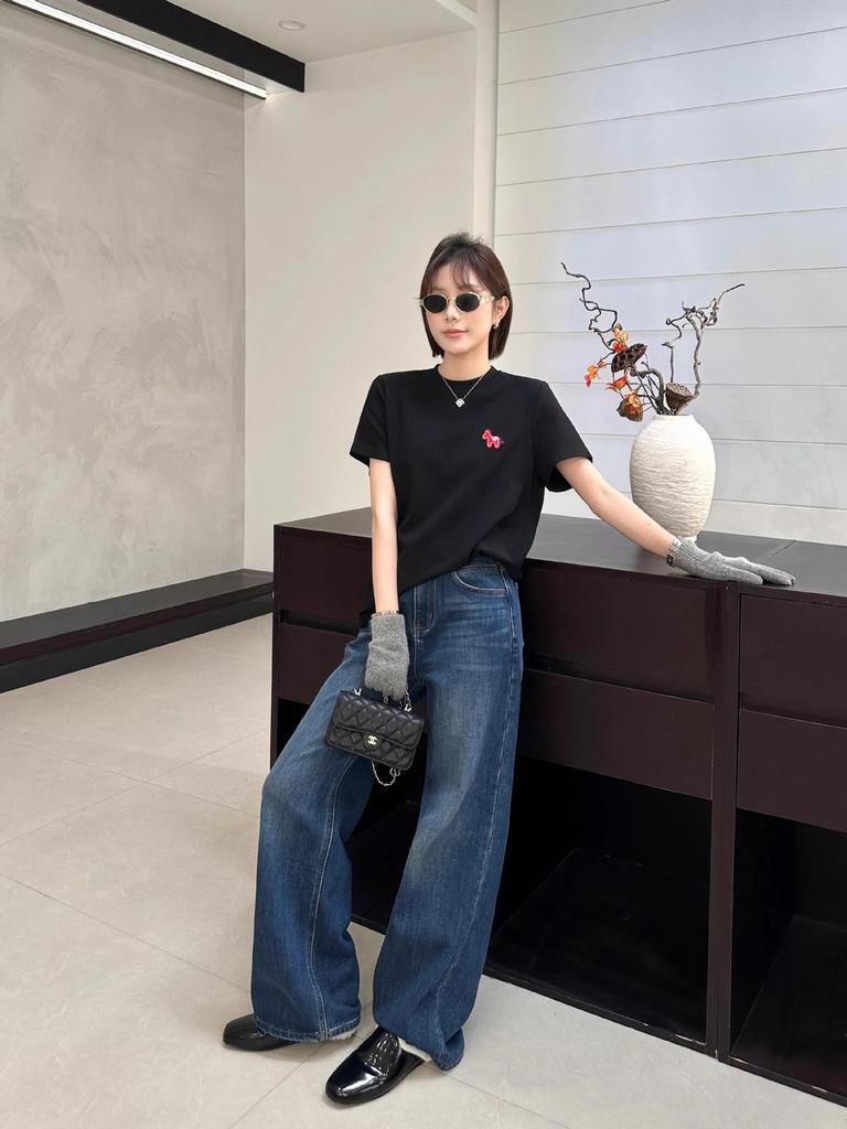 2026 Early Spring Round Neck Cartoon Embroidered Short Sleeve T-shirt