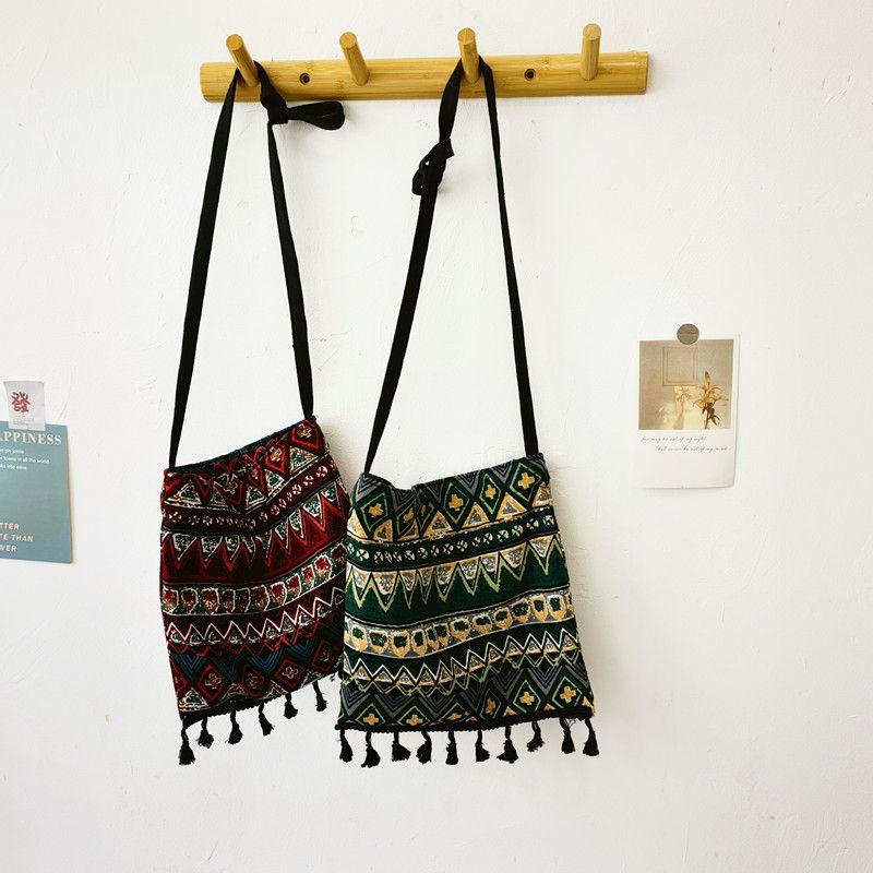Ethnic Style Shoulder Bag Tassel Retro Artistic Crossbody Small Bag Bohemian Style Cloth Bag