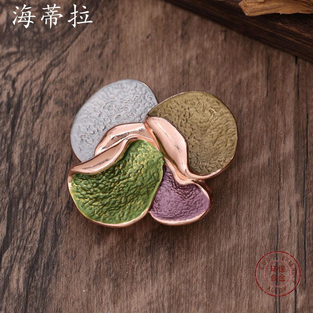 New Geometric Petal Combination Enamel Color Flower Magnetic Brooch Color Oil Ladies Multifunctional Brooch