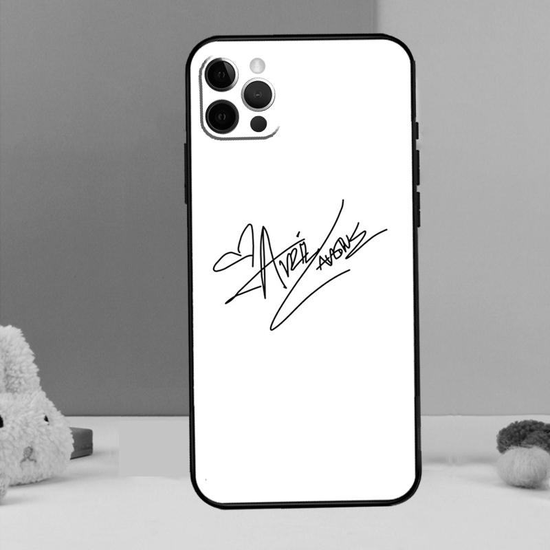 Singer Avril Lavigne Phone Case For iPhone 14 15 16 Pro Max 11 12 13 Pro X XR XS Max Plus Soft Cover