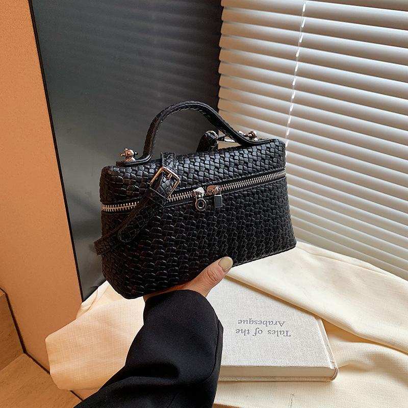 New high-end bag, embossed lunch box bag, portable shoulder crossbody trendy women's bag