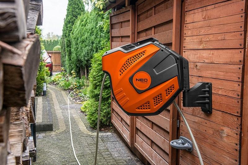 Garden Hose With Automatic Reel 1/2', 20 M + 2M - T N15-891