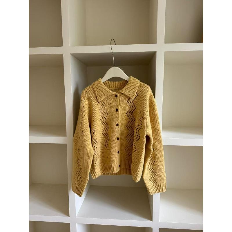 The New Early Autumn High-end Wear Is Unique and Super Good-looking, and the Yellow Knitted Cardigan Jacket Is for Women.