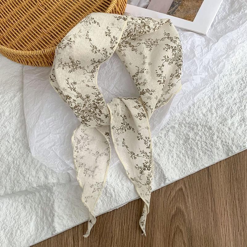 Triangle scarf scarf women's fashion decorative small scarf versatile silk scarf high-end floral headscarf summer women's pastoral headband