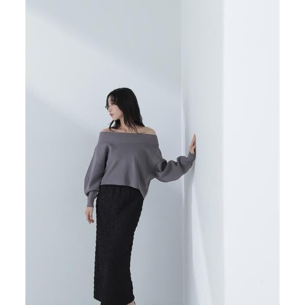 Beauty Cropped Knit Red [Natural Basic] Off-the-Shoulder Sweater,