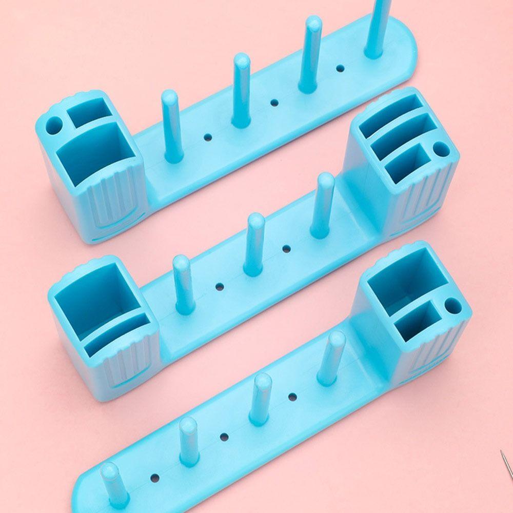Plastic Magnetic Bobbin Holder Compact Magnetic Adsorption Sewing Machine Bobbin Holder Multi-functional Bobbin Storage Rack