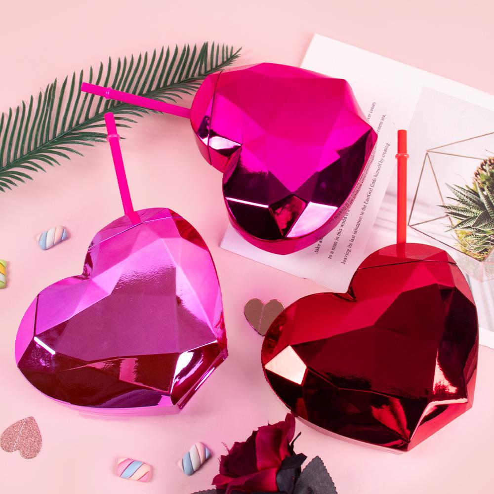 1pcs Red Pink Heart Shaped Plastic Straw Cup Water Bottle Valentine's day gift Disco Cup Wedding Bachelorette party supplies