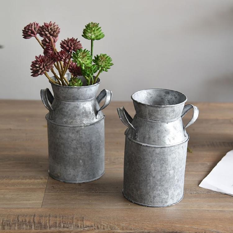 Retro Decorative Pitcher Vases Rustics Farmhouse Vases for Flowers Retro Metal Milk Jugs for Home,Bathroom Kitchen