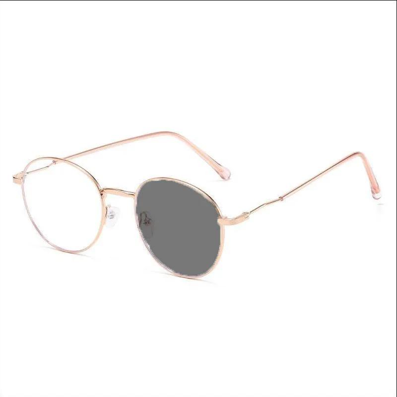 

Retro Personalized Metal Round Frame Photochromic Women s Myopia Glasses Ultra Light Neutral HD Anti Blue Light Glasses 0 розового золота