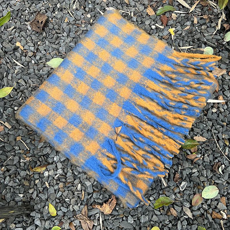 

Женский клетчатый шарф в милом стиле 2024: Японский и корейский теплый снуд из имитации кашемира для осени/зимы