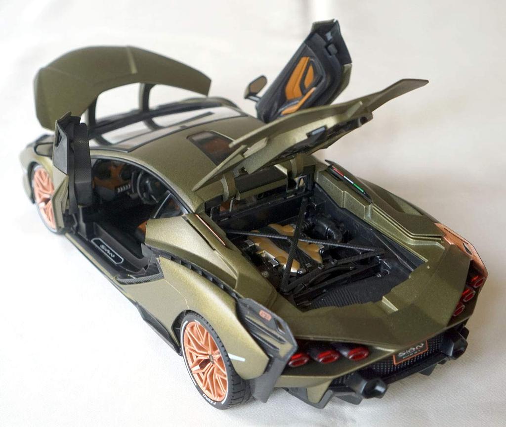 Burago 1/18 Lamborghini Sian FKP 37 Hybrid 2020