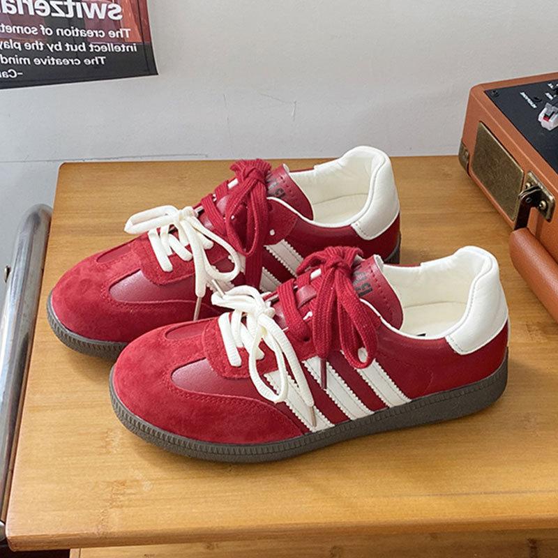 Flat-bottomed Sports Board Shoes Versatile Casual Forrest Gump Shoes Women's 2025 New Korean Version Hong Kong Style Retro Design German Training Shoe