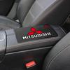 Emblema Auto Tappetino Antiscivolo Interno Supporto per Telefono GPS Tappetino Antiscivolo per Logo Mitsubishi ASX Lancer 10 9 L200 Pajero Sport Outlander