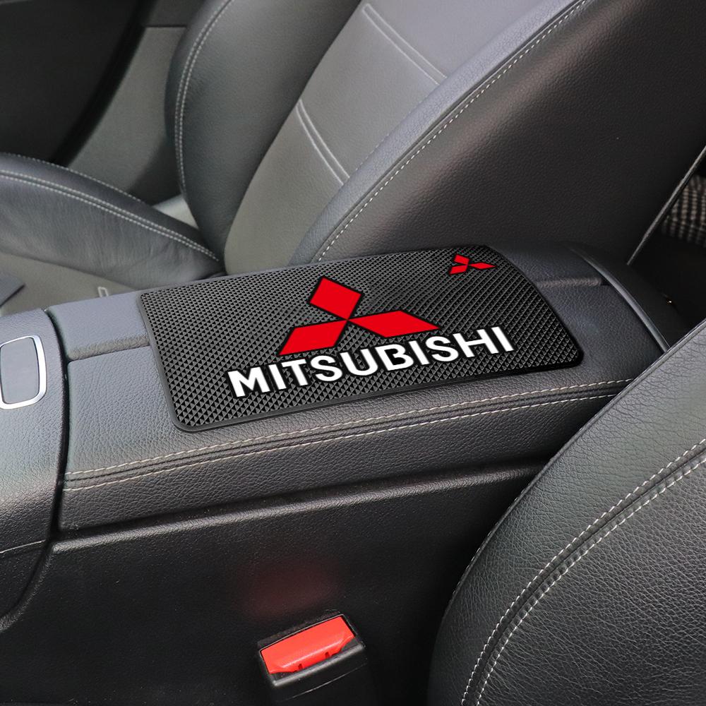 Emblema Auto Tappetino Antiscivolo Interno Supporto per Telefono GPS Tappetino Antiscivolo per Logo Mitsubishi ASX Lancer 10 9 L200 Pajero Sport Outlander