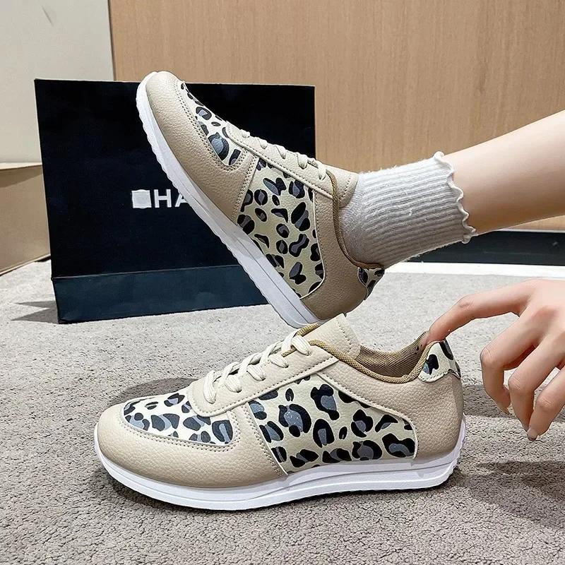 Ladies' Spring Fashion Leopard Print New Casual Single Shoe with Soft Sole and Lace Up Outdoor Hiking Breathable Sneakers Shoes
