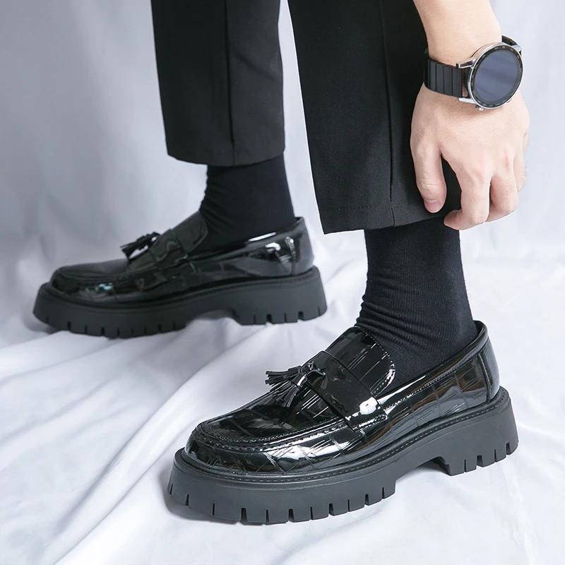 New Fashion Men's Casual Leather Shoes British Style Thick Bottom Formal Shoes Men Lightweight Dress Business Loafers Mocassins