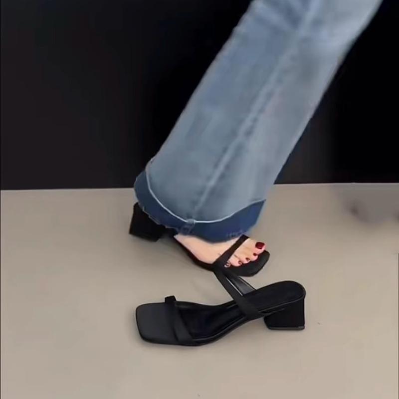 Fashion 2025 New Summer Square Toe Slip on Women Slippers Ladies Elegant Outdoor Street Style Thick Heel Slides