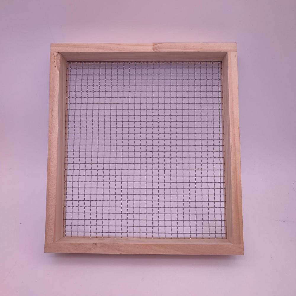 Wooden Rock Sifter Multifunctional Manual Garden Sifter Reusable Garden Supplies Large Capacity Manual Sand Leaf Rock Strainer