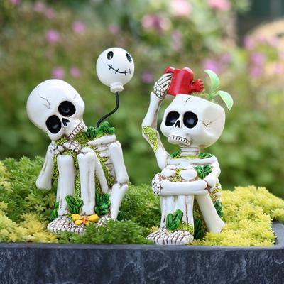 Think About The Skull Statue Set, Creative Halloween Garden Courtyard Lawn Decoration Resin Handicrafts