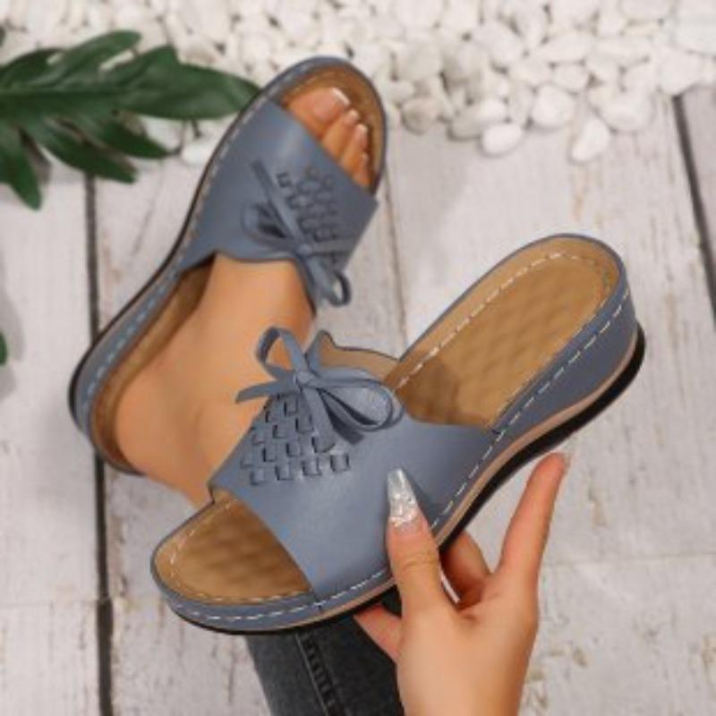 New Retro Round Head Cool Slippers Women's Sewing Line Wedge Comfortable Large Size Sandals