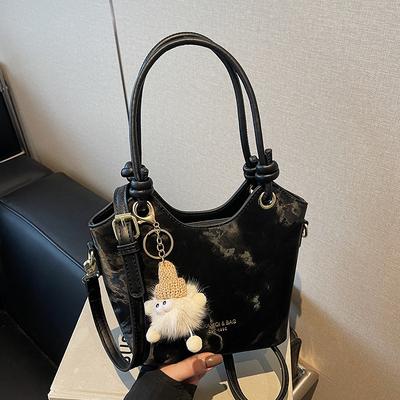 Personalized Commuting Simple Wind Hand Carrying Bucket Bag Women's Casual Versatile Niche Design Messenger Bag