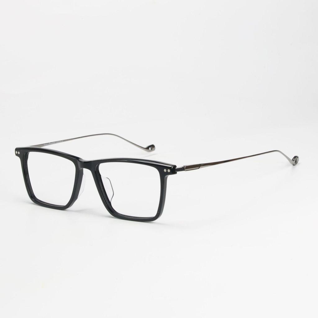 Unisex High-End Pure Titanium Eyeglass Frame for Prescription Myopia - Model 8166