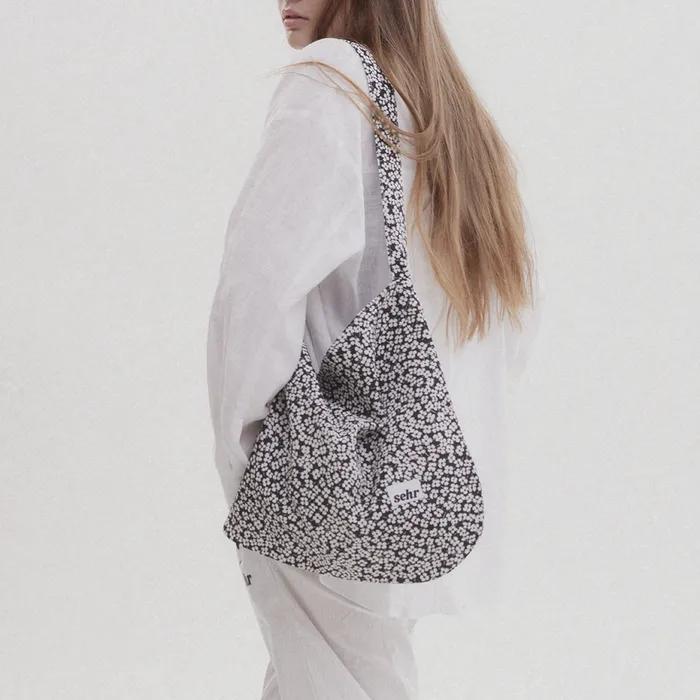 Flower Easy Bag (BlackWhite)