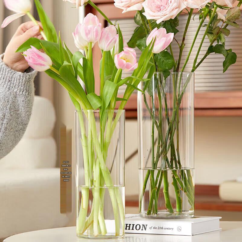 Dekorative Glasvasen für Blumenarrangements