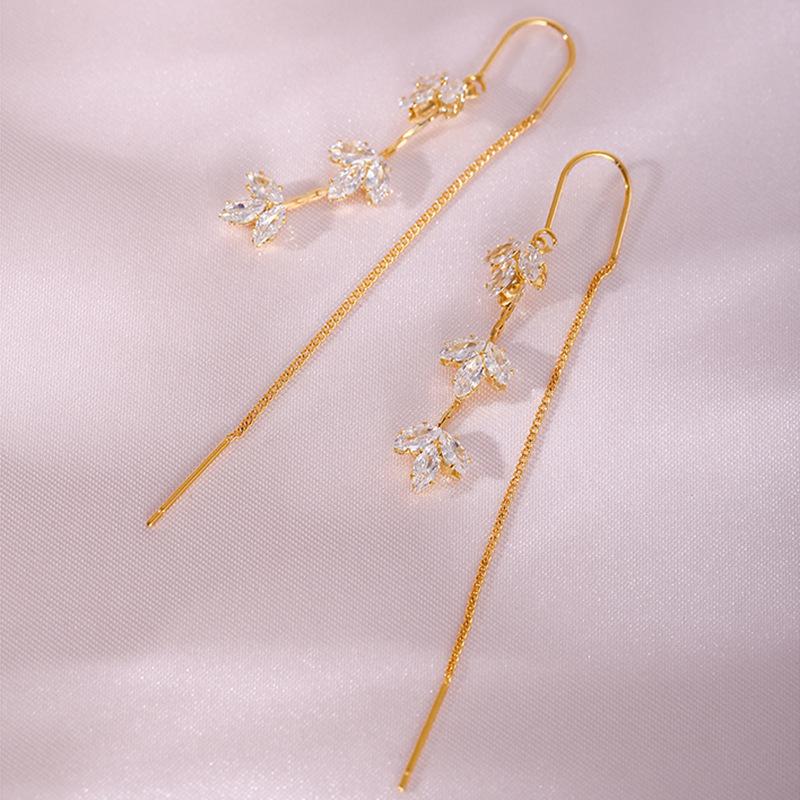 Elegant 2023 Zircon Tassel Ear Hooks: High-End, Versatile & Fashionable