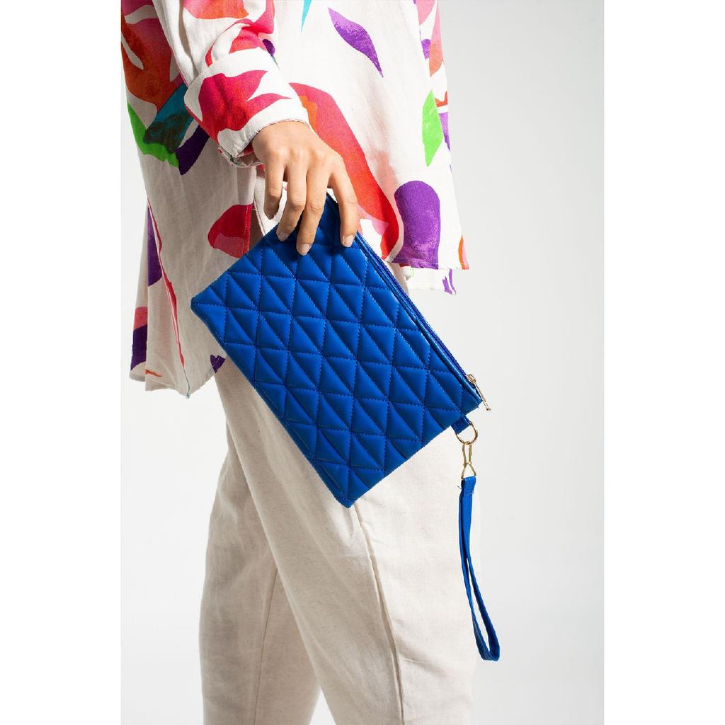 Black Patent Leather Triangle Patterned Portfolio Clutch Handbag