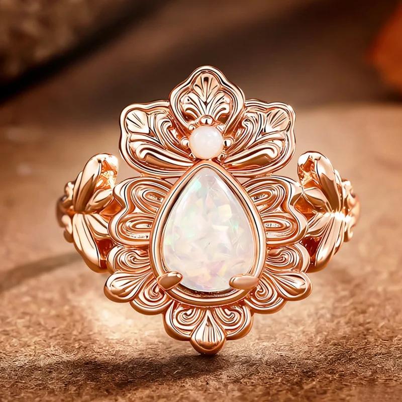 New Trendy Design Water Drop Auspicious Flower Palace Style Ring New Women'S Elegant Banquet Jewelry