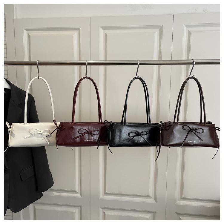 Solid Color Bow Pu Shoulder Underarm Bags for Women Travel Large Capacity Ladies Handbag Simple Portable Female Pillow Bag Tote