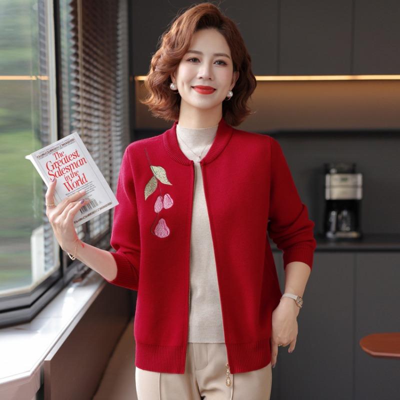 Mom Spring and Autumn Coat Knitted Jacket Cardigan New Middle-aged and Elderly Autumn Clothes Age-reducing Top