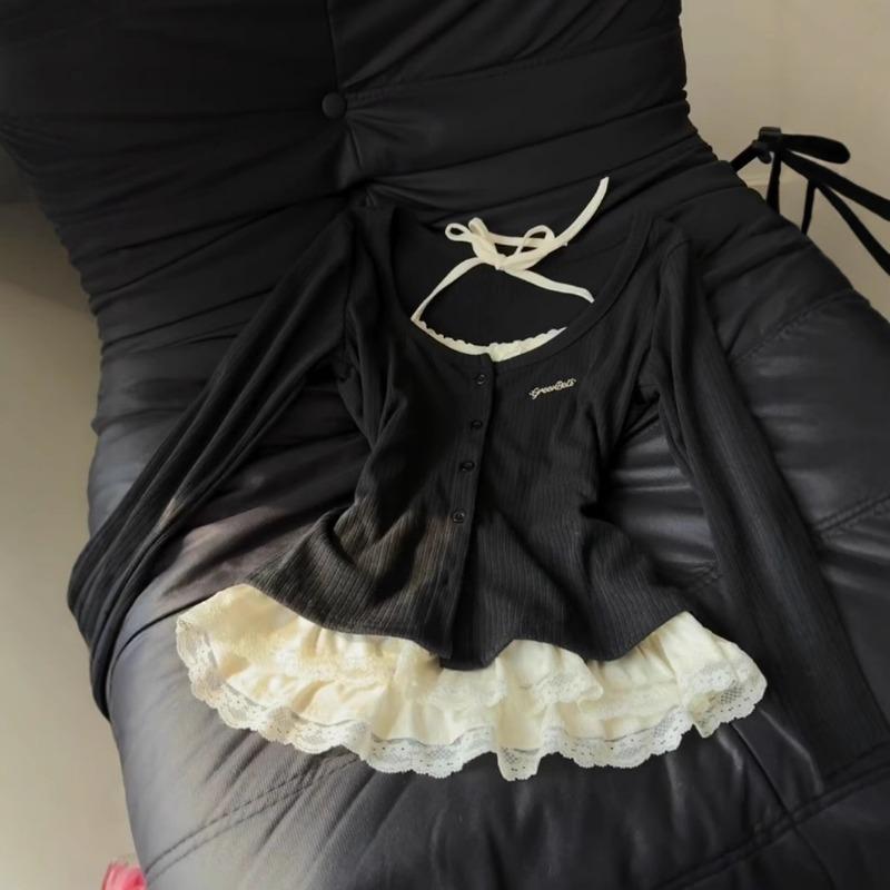 Fake Two-piece T-shirt Women's Spring Slim-fitting Design Lace Splicing Long-sleeved Top