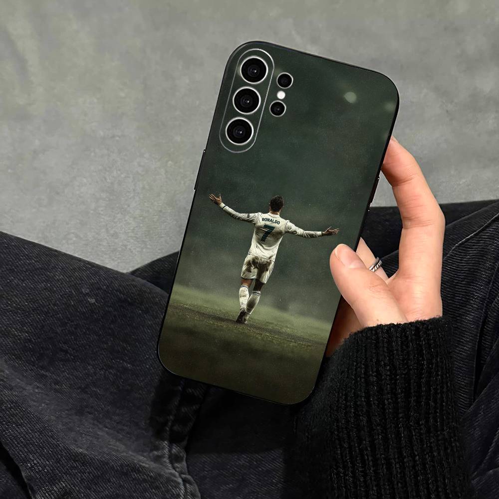 CR7-Ronaldo Football Phone Case For Samsung S25,S24,S21,S22,S23,S30,Ultra,S20,Plus,Fe,Note,10,9,5G Black Cover