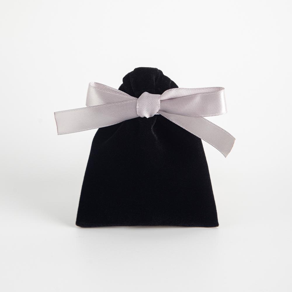 5pcs/Lot Bulk Beige Velvet Pouches Ribbon Jewelry Packing Display Storage For Wedding Candy Gift Travel Drawstring Dust Bags
