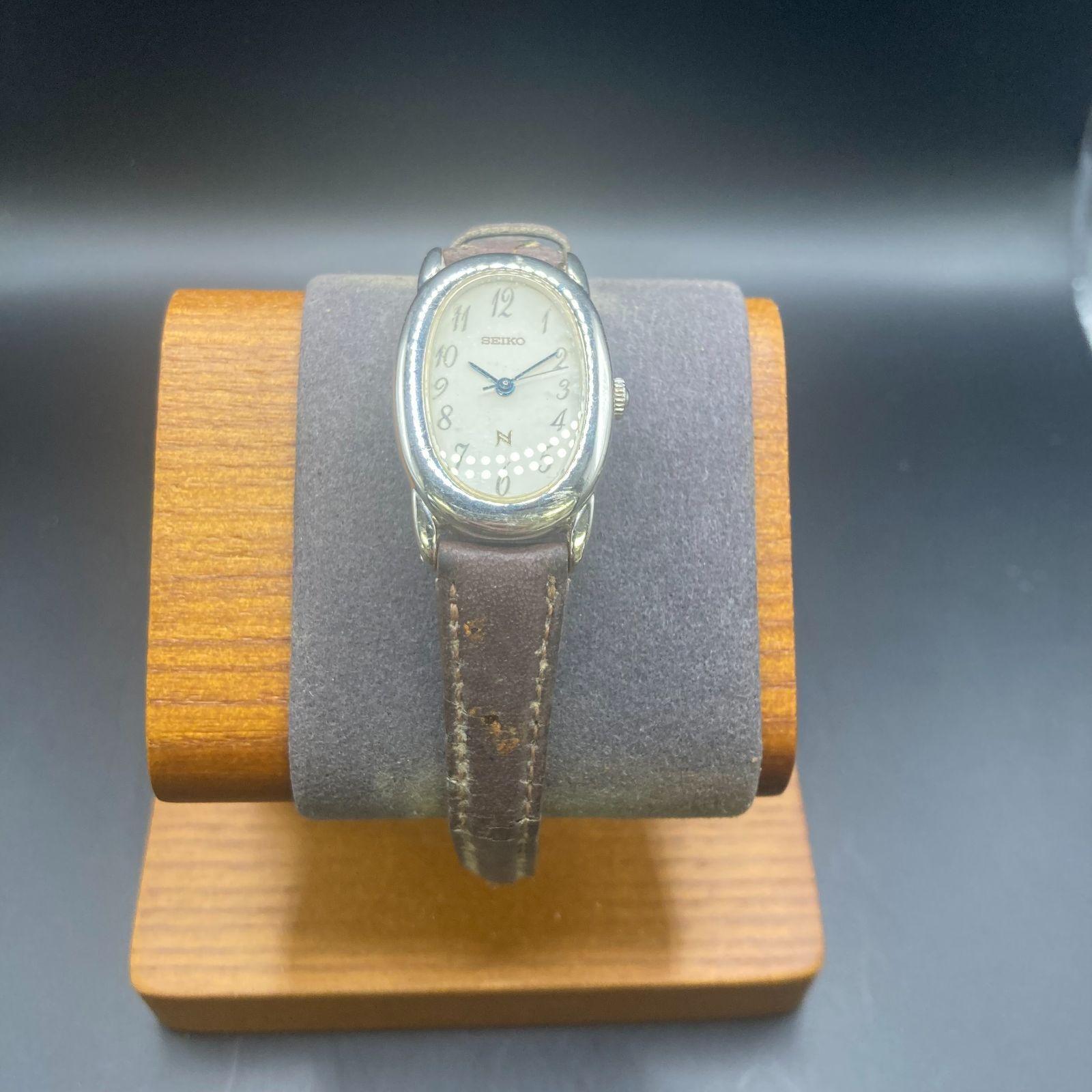 Working item SEIKO watch 1F21-5870
