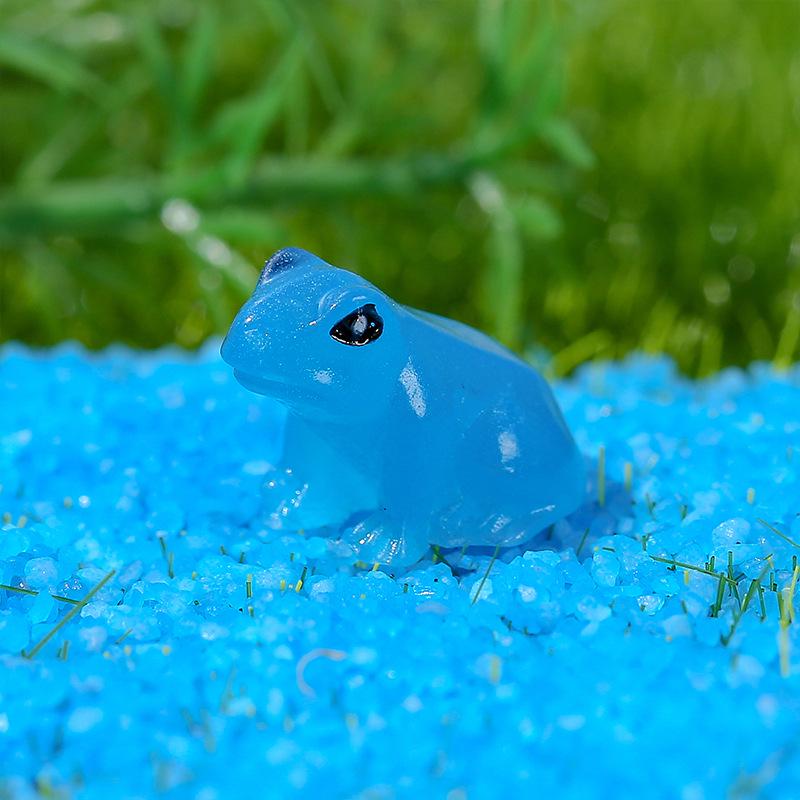 Colorful Luminous Frog Micro Landscape Figurine - Creative Resin Handicraft Jewelry Accessory