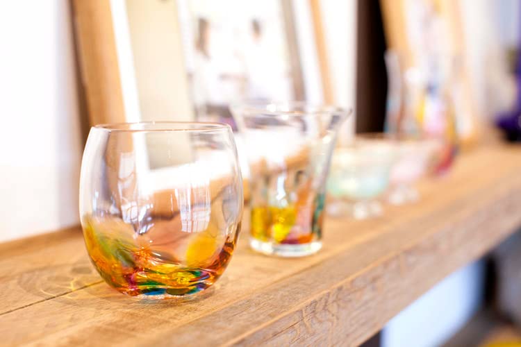 Hizen Bidoro Sake Rainbow Tumbler Made in Japan Gift Glass, [Traditional Craft/Blown Glass/Gift/300ml] (Celebration Present)