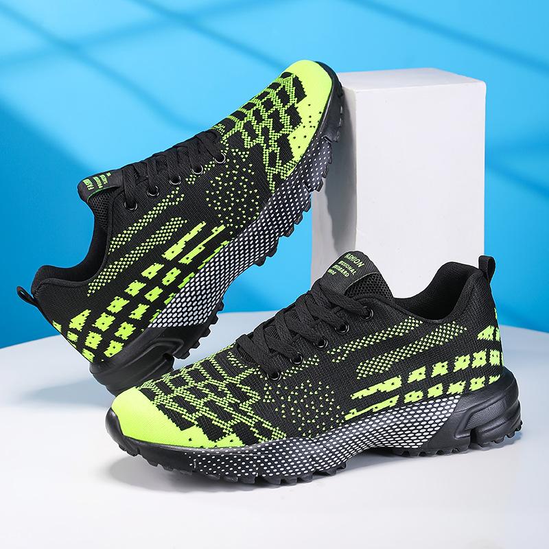 Large Size Fly-woven Breathable Casual Shoes Spring and Autumn Mesh Comfortable and Lightweight Running Shoes Soft-soled Non-slip Sneakers